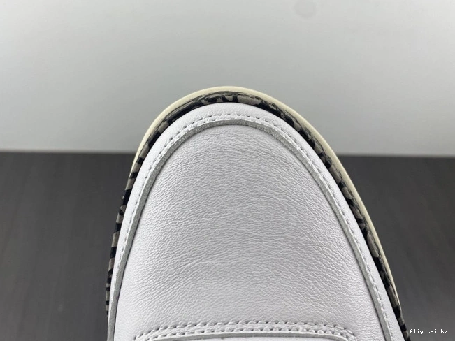 Mocha Dark Neapolitan Jordan Retro CK9246-102 (W) 3 Air 1112